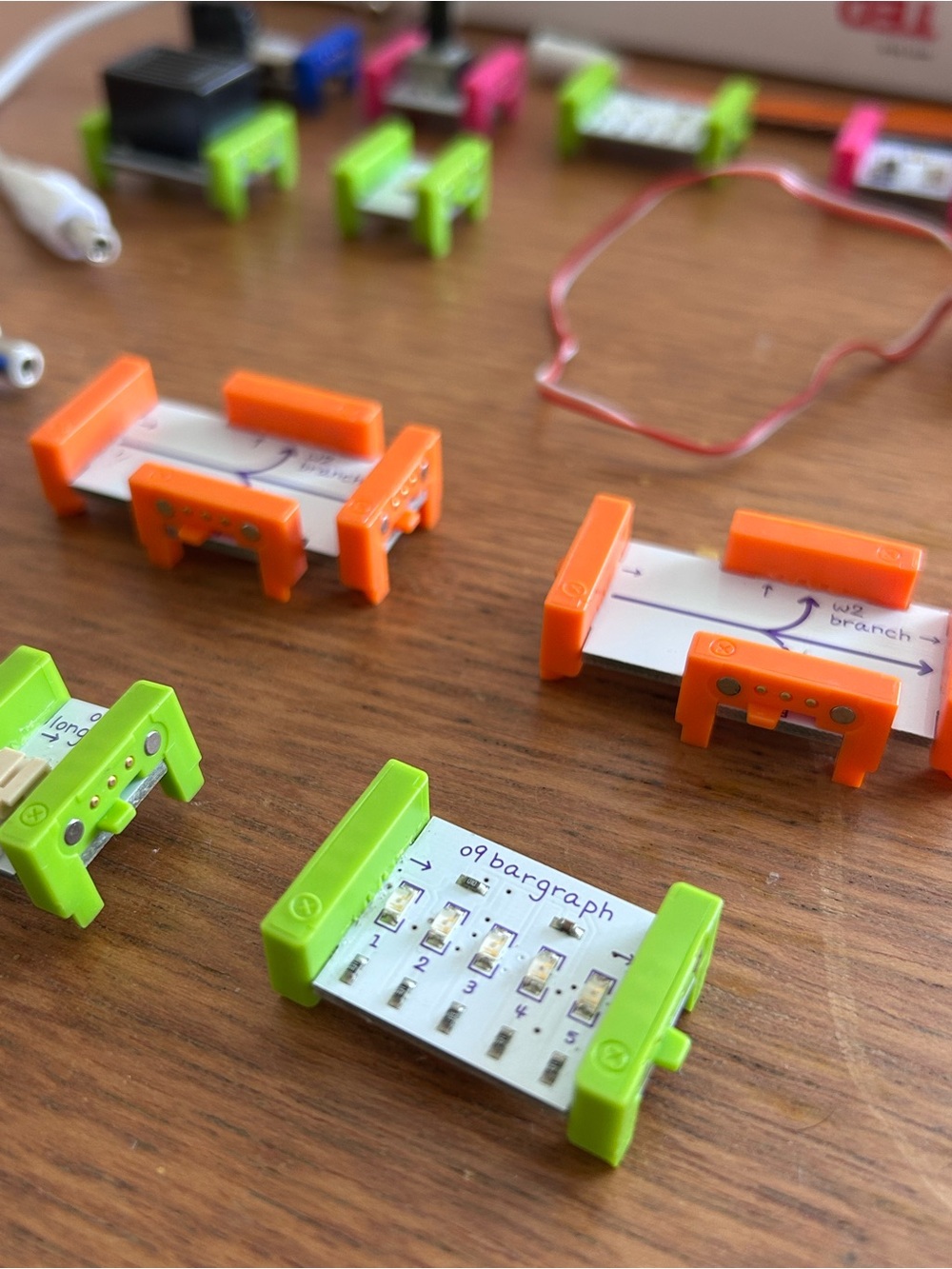 littleBits Base Kit + more Electronic Module Set - Picture 3 of 3
